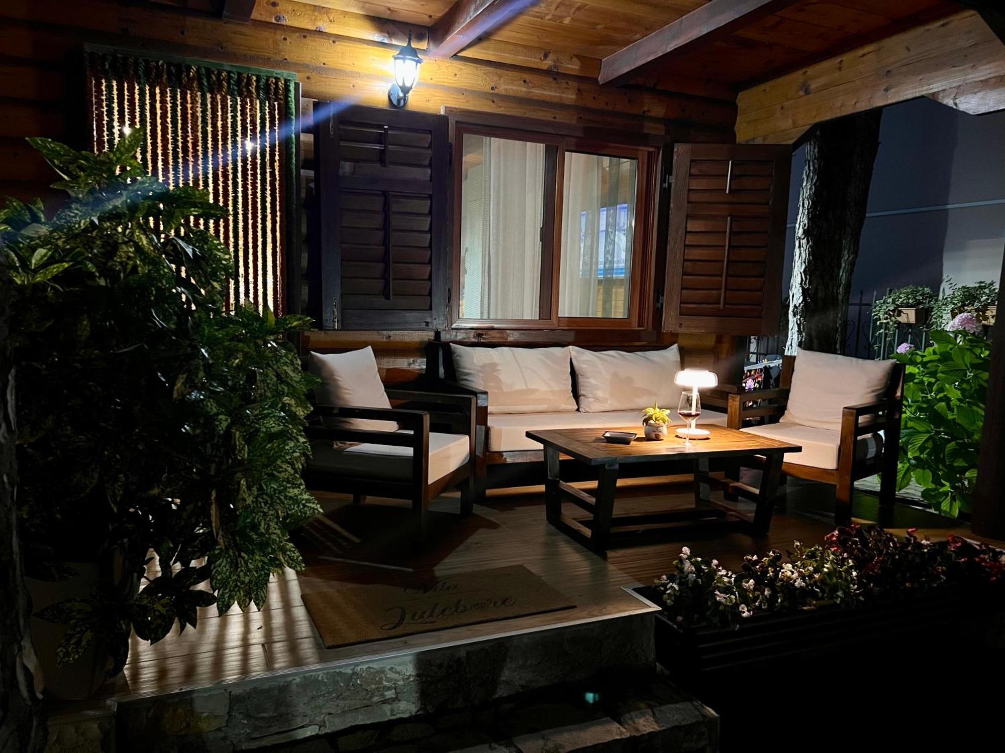 Vila Lulebore Velipojë Buitenkant foto